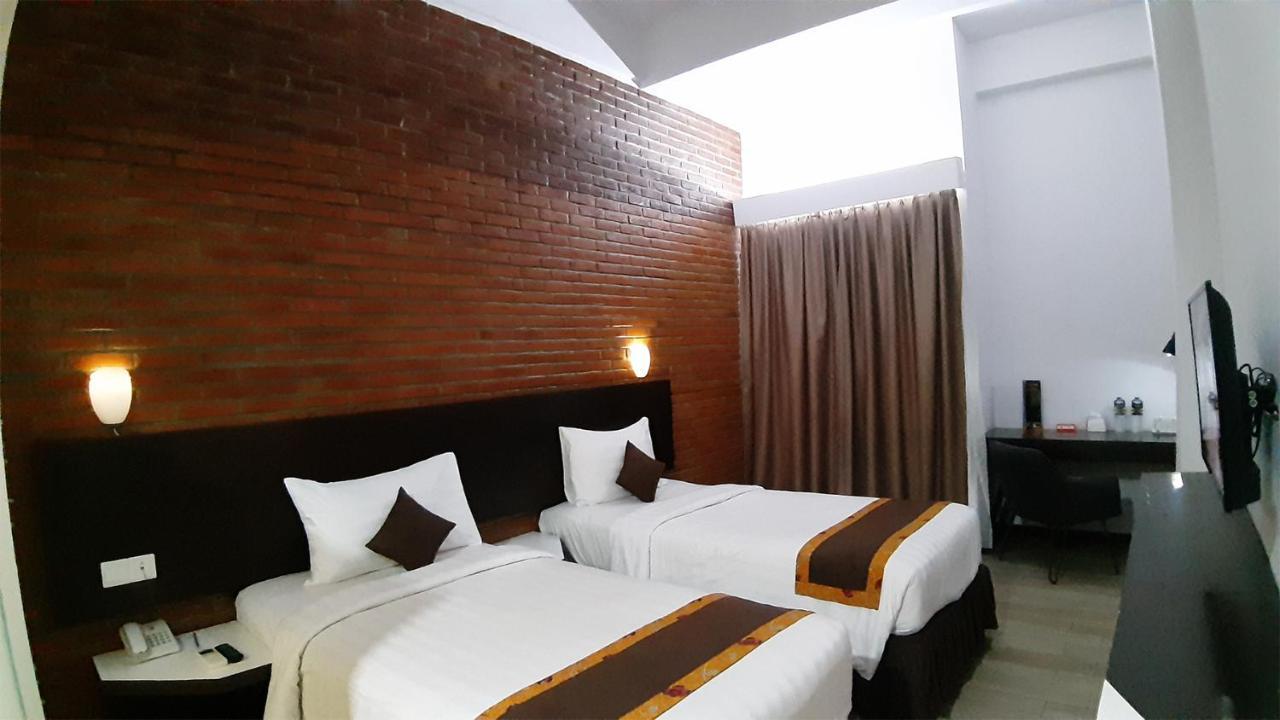 Xtra Hotel Bengkulu Exteriör bild