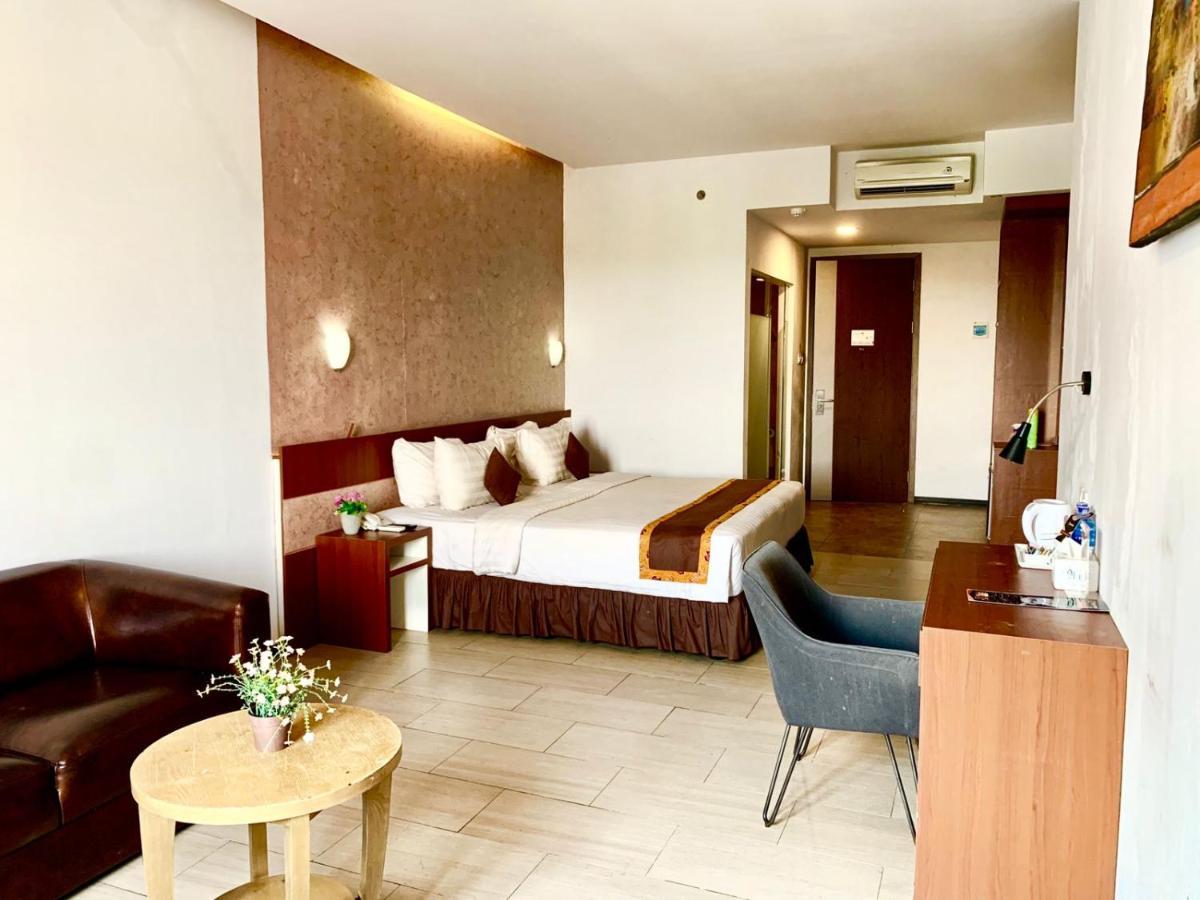 Xtra Hotel Bengkulu Exteriör bild