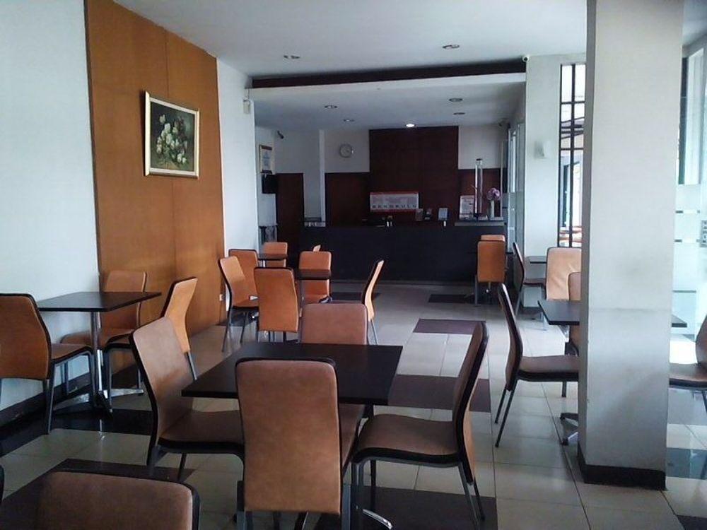 Xtra Hotel Bengkulu Exteriör bild